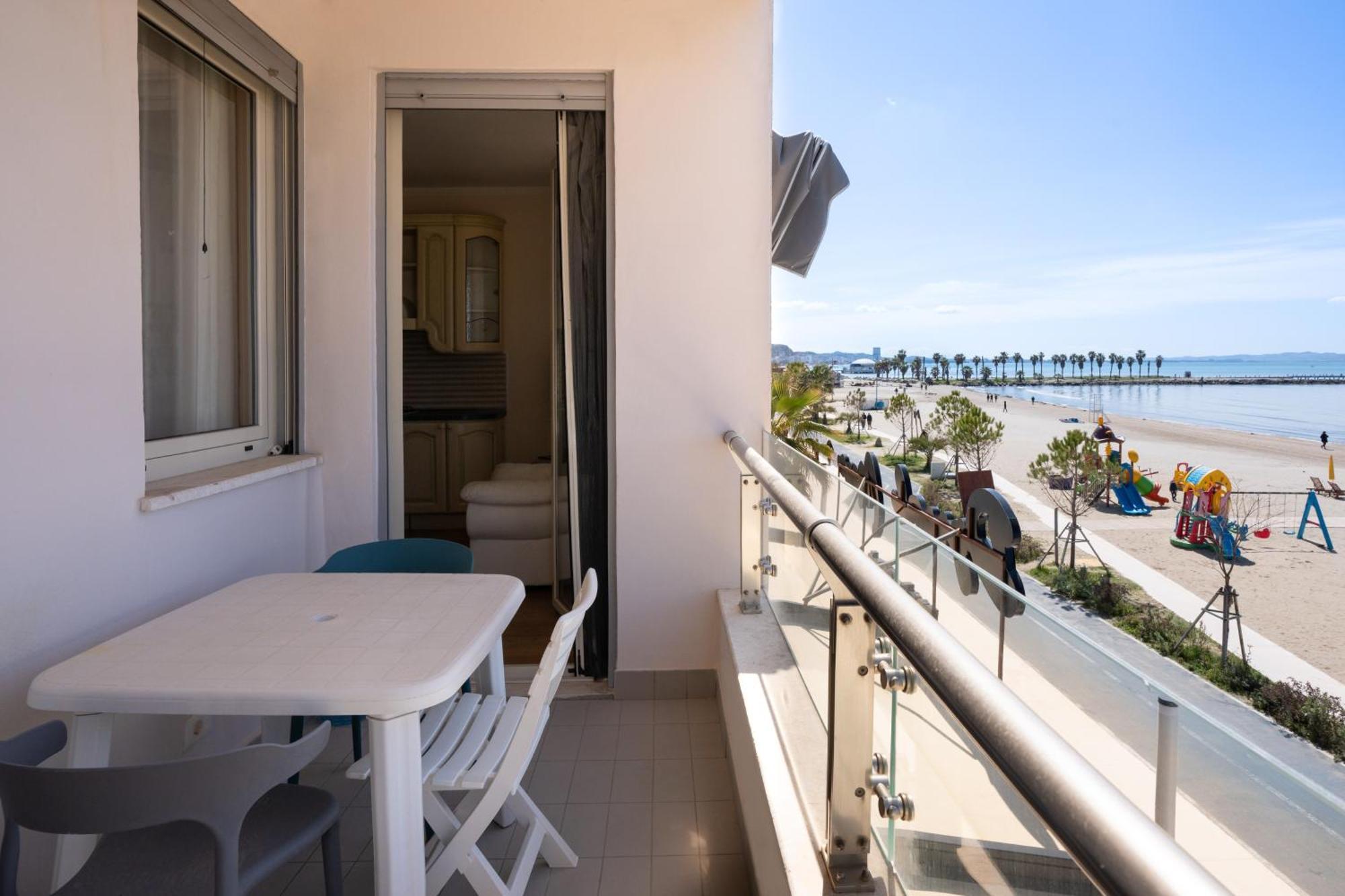 Sea View-Apartment On The Beach - Durrs2 Durres Exterior photo